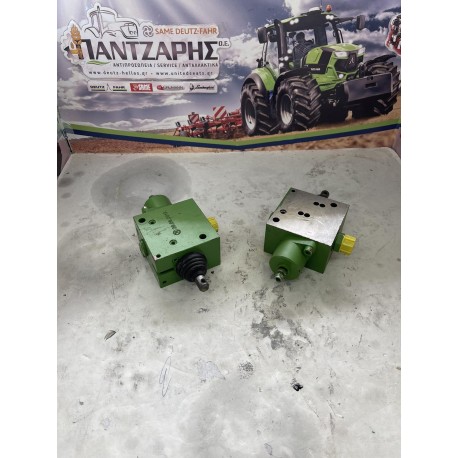 ΠΛΑΚΑ ΧΕΙΡΙΣΤΗΡΙΟΥ ΜΑΧΑΙΡΙΟΥ DEUTZ FAHR